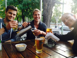 Uno mas Quilmes, por favor!